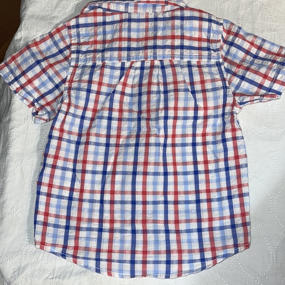 Size 2T Cat and Jack Red, white blue short sleeve shirt perfect for the the 4th - Picture 3 of 5